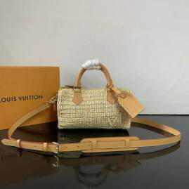 Picture of Louis Vuitton Handbags _SKUfw204238575fw